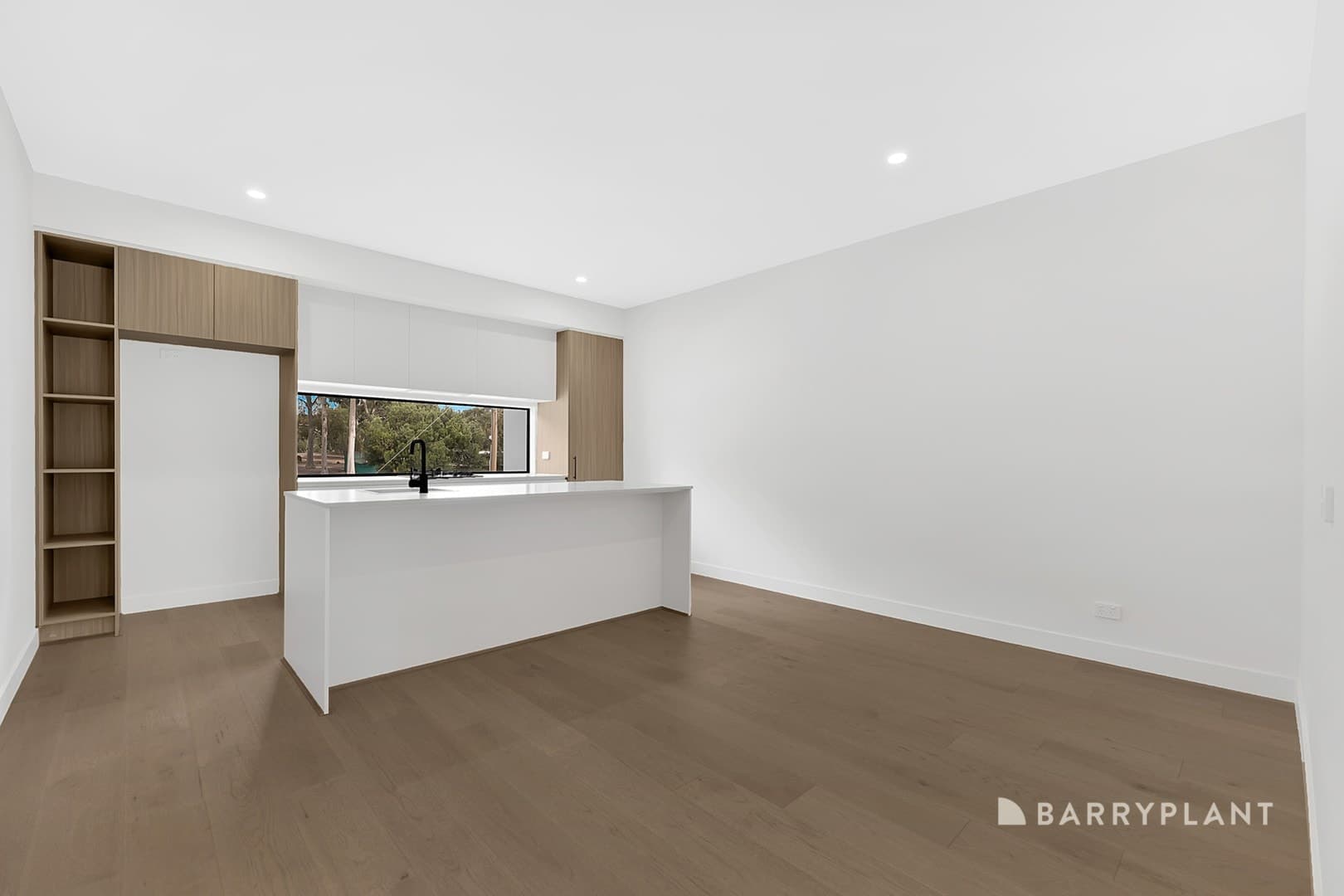 340 Mckimmies Road, Mill Park, VIC 3082, Mill Park - Thumbnail 3