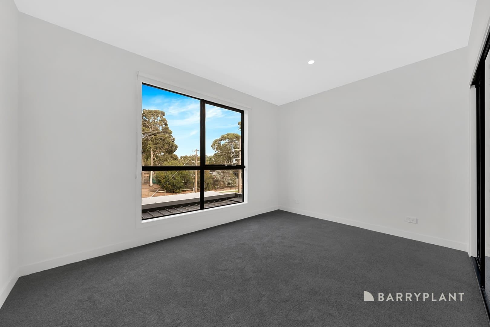 340 Mckimmies Road, Mill Park, VIC 3082, Mill Park - Thumbnail 5