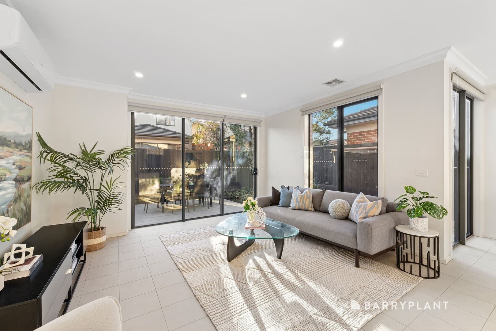 11 Goshawk Street, Narre Warren, VIC 3805, Narre Warren - Thumbnail 2