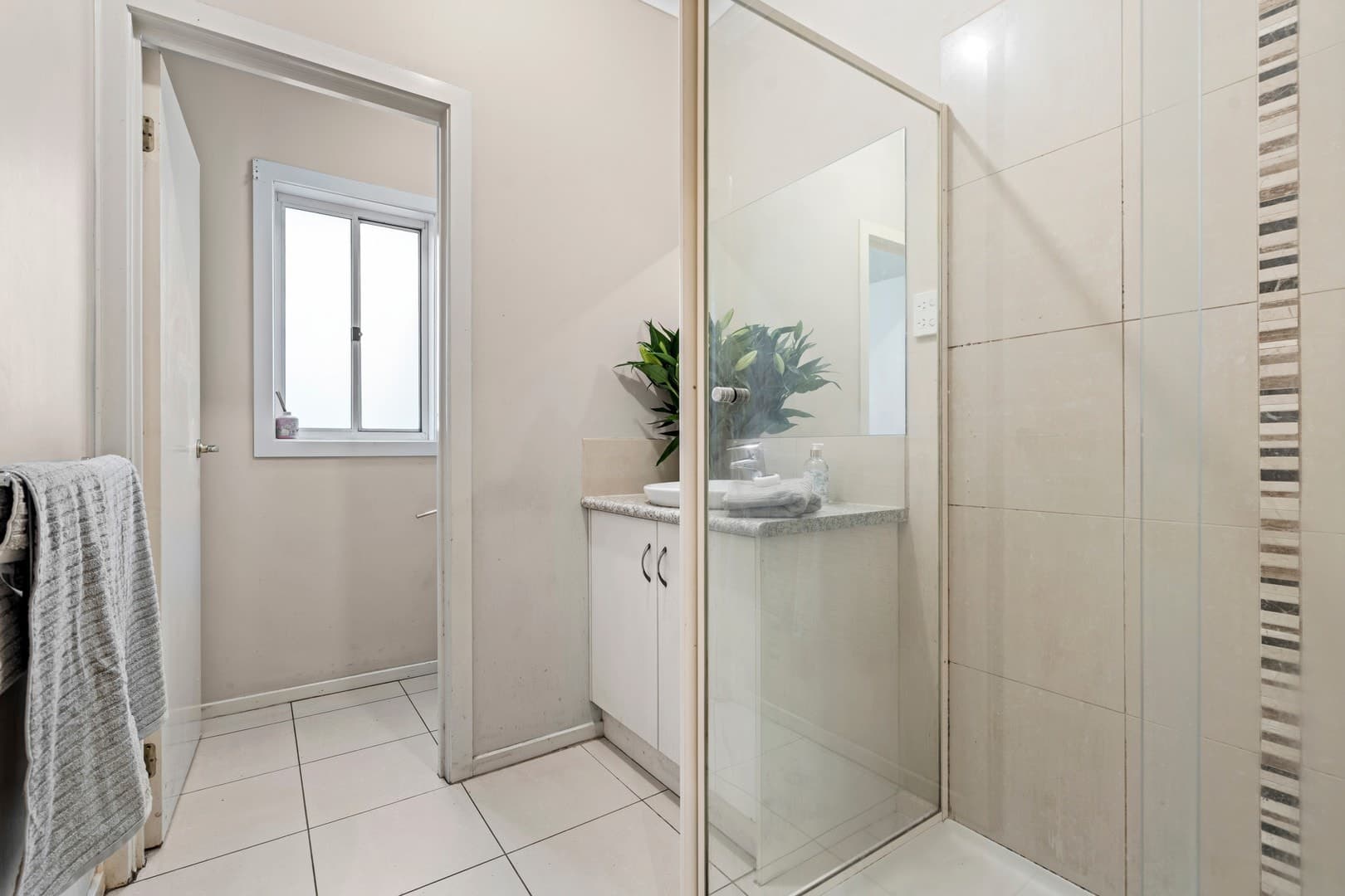 32 Peter Drive, Sunshine West, VIC 3020, Sunshine West - Thumbnail 7