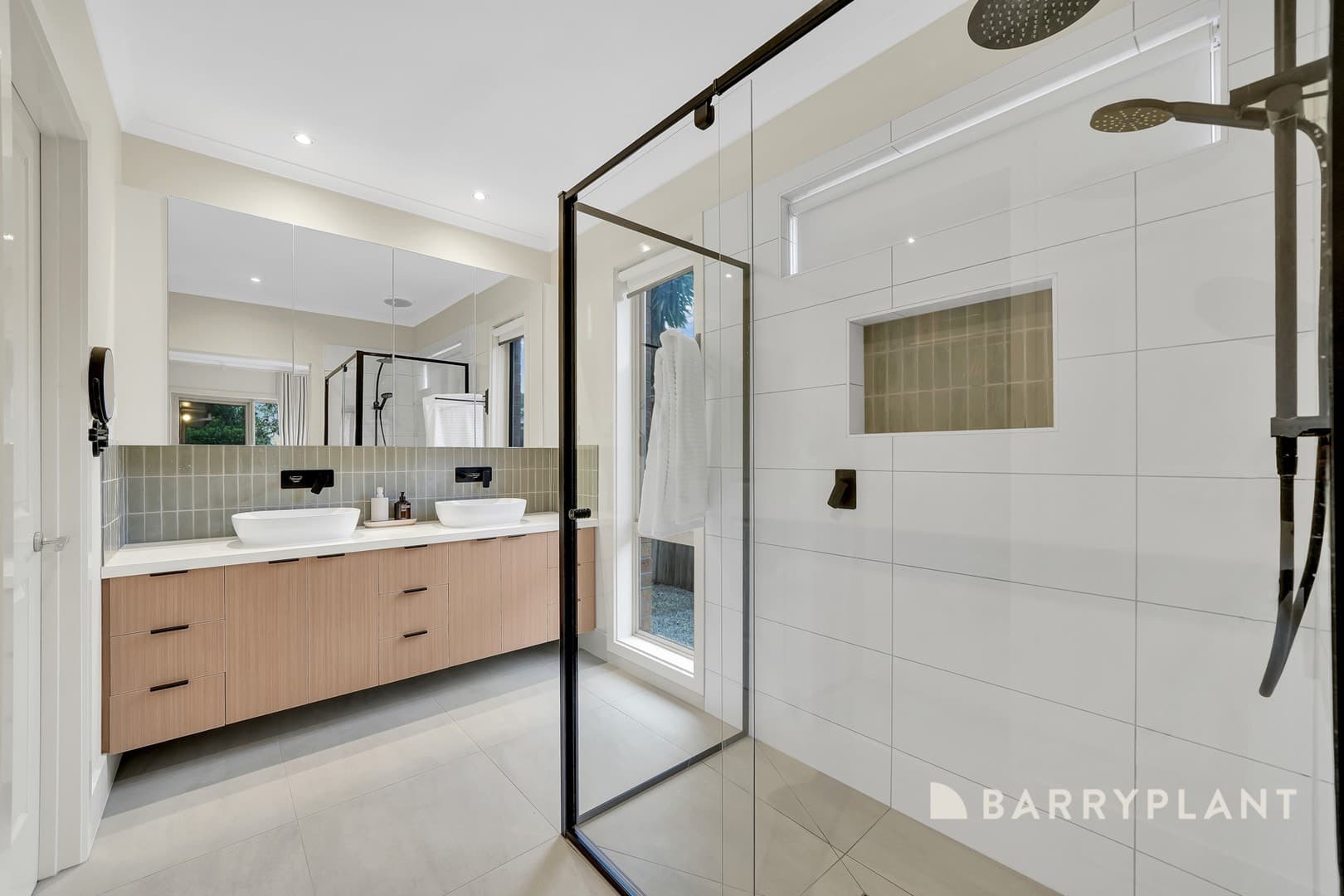 6 Greenview Way, Sanctuary Lakes, VIC 3030, Sanctuary Lakes - Thumbnail 6