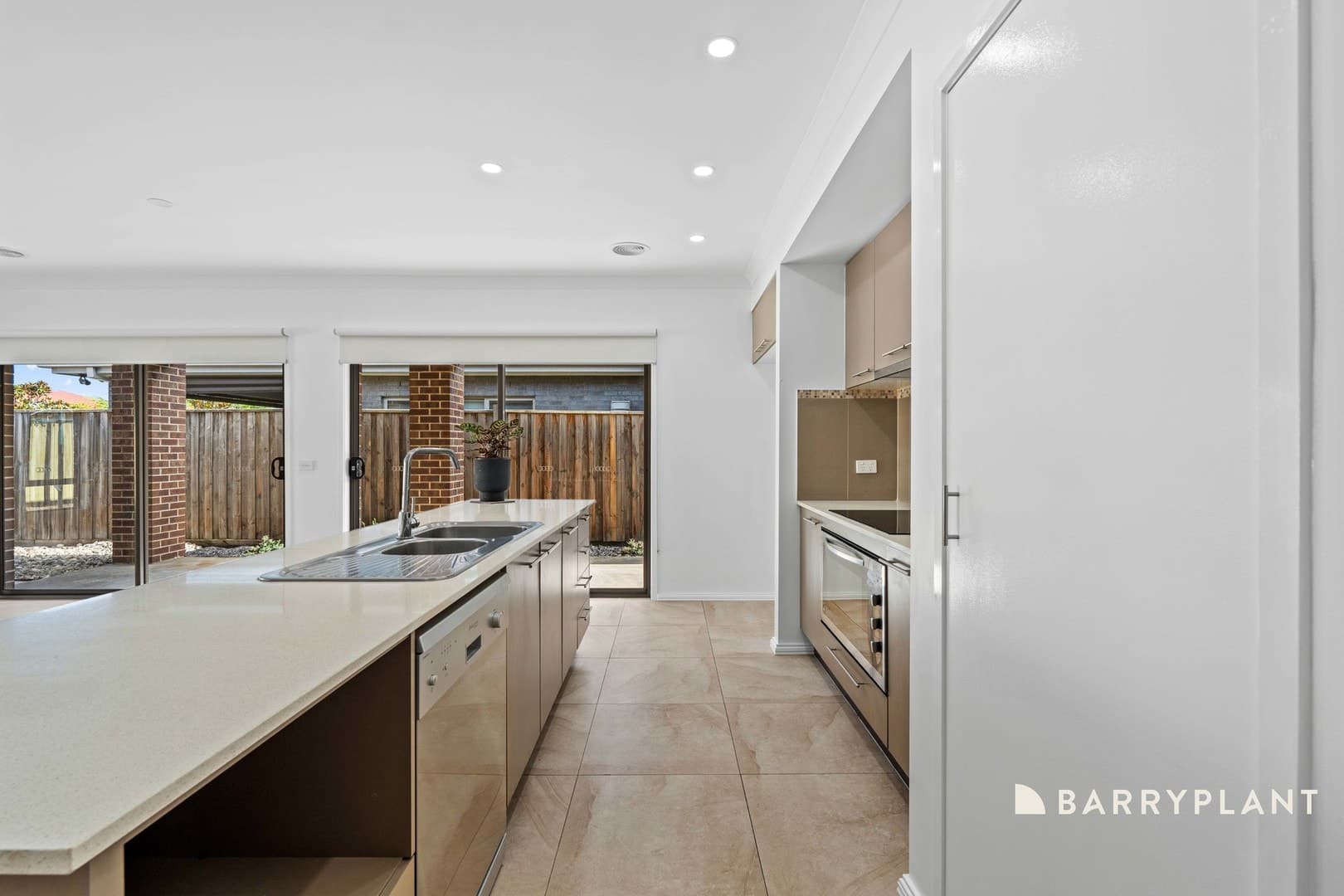 14 San Sisto Green, Mernda, VIC 3754, Mernda - Thumbnail 3