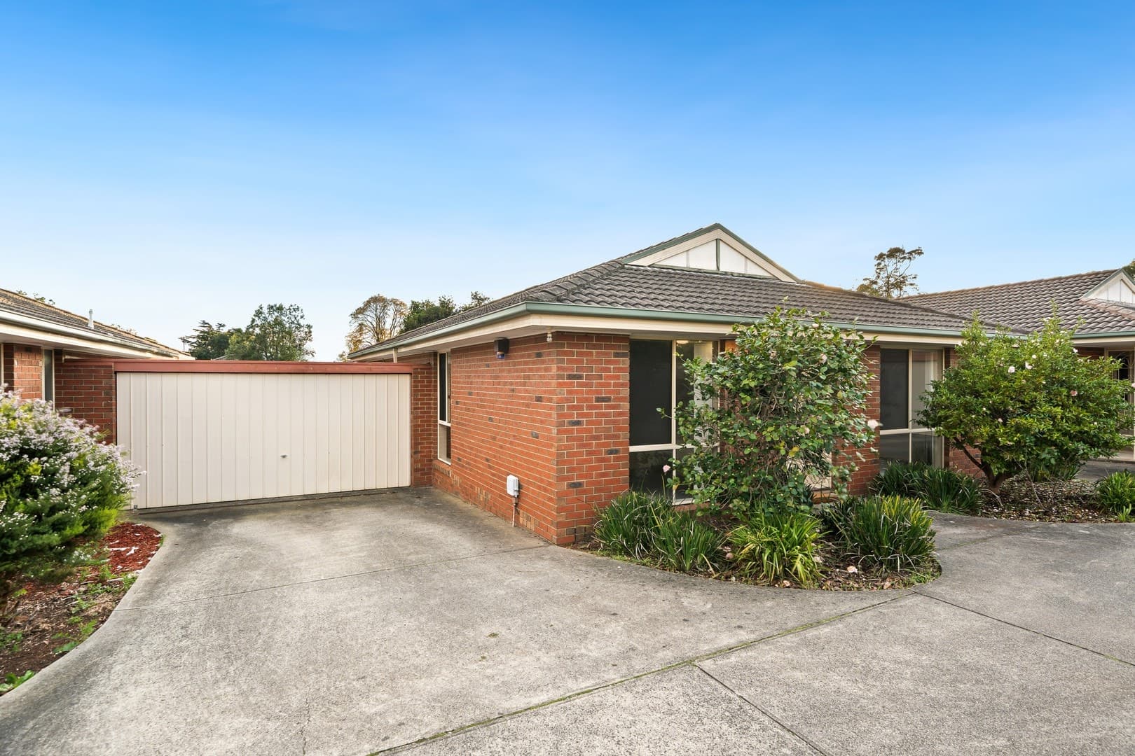 2/21 Pine Road, Bayswater, VIC 3153, Bayswater - Image 1