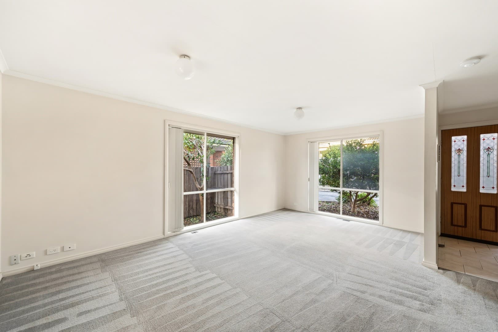 2/21 Pine Road, Bayswater, VIC 3153, Bayswater - Thumbnail 3