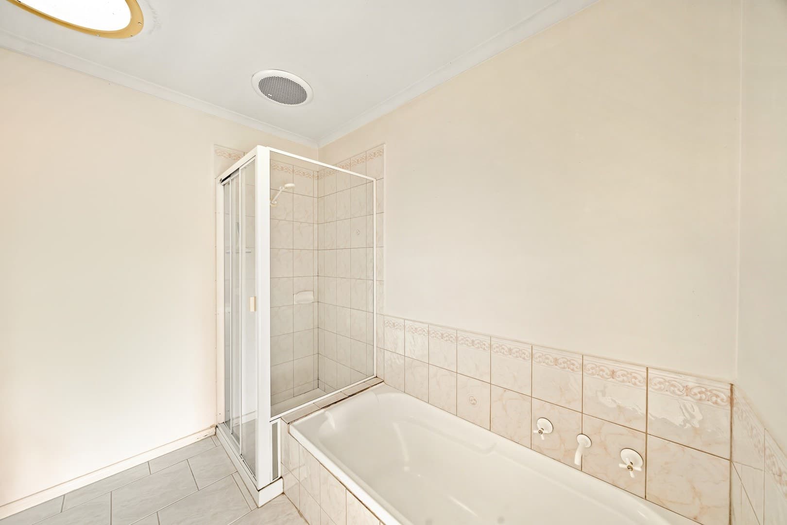 2/21 Pine Road, Bayswater, VIC 3153, Bayswater - Thumbnail 5
