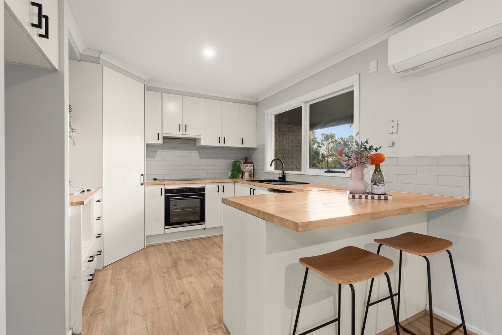 15 Cheviot AvenueBerwick, vic 3806, Berwick - Thumbnail 2