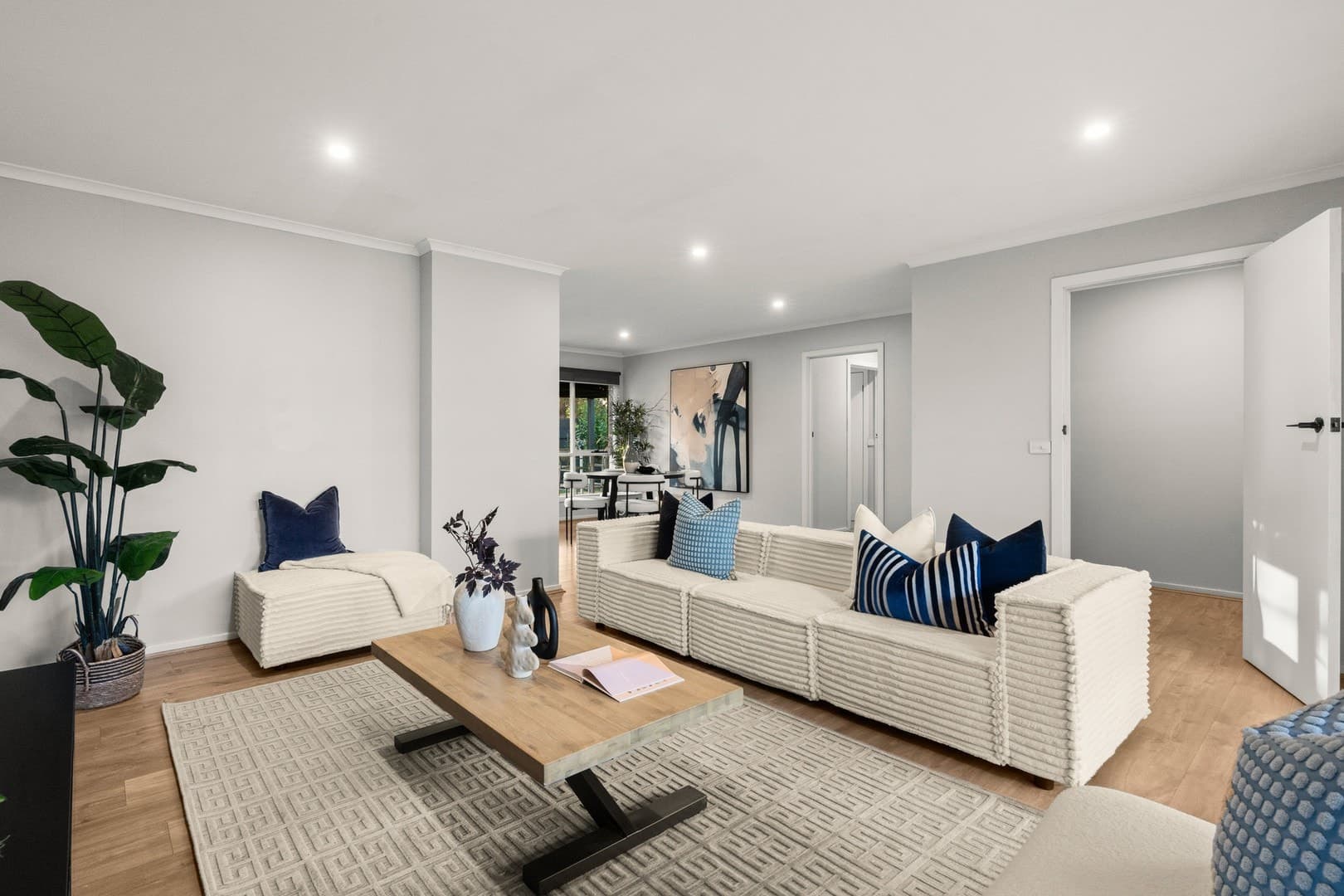 15 Cheviot AvenueBerwick, vic 3806, Berwick - Thumbnail 3
