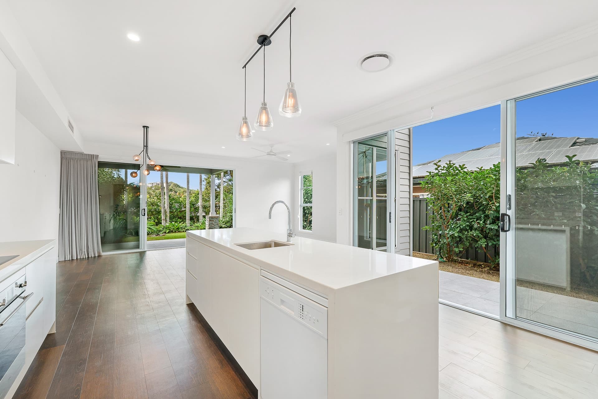 23a Alec Avenue, Mermaid Waters, QLD, 4218, Mermaid Waters - Thumbnail 2