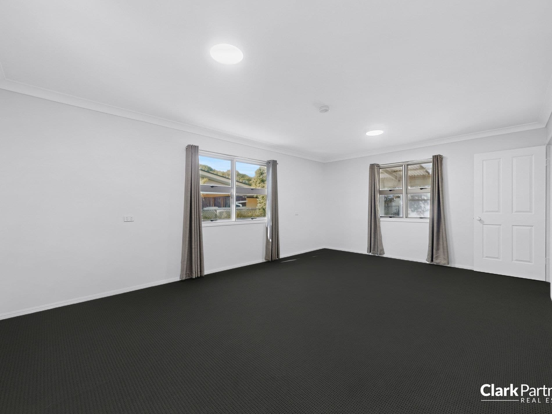 153 Samsonvale Road, Strathpine, QLD, Strathpine - Thumbnail 6