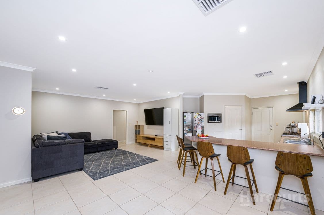 85 Adams Road, MARIGINIUP, WA 6078, Mariginiup - Thumbnail 8