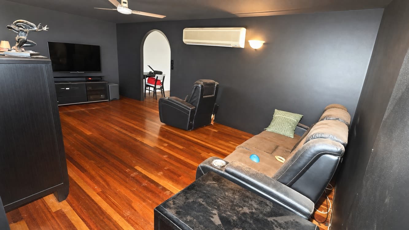54 Broadhurst Street, CHILDERS, QLD 4660, Childers - Thumbnail 5