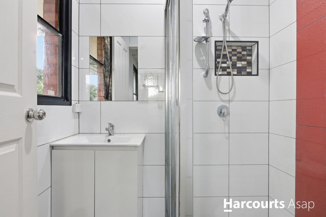 4 Photinia Street, Doveton, VIC 3177, Doveton - Thumbnail 5