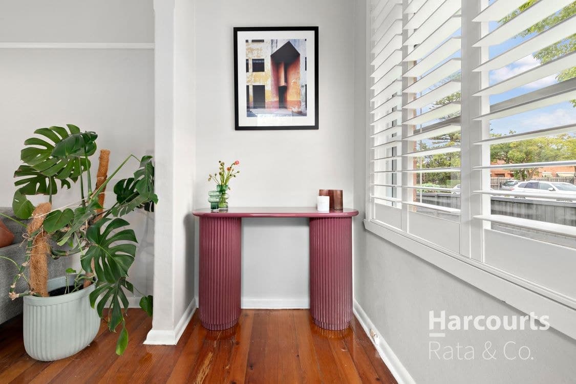10 Clinnick Street, Reservoir, VIC 3073, Reservoir - Thumbnail 2