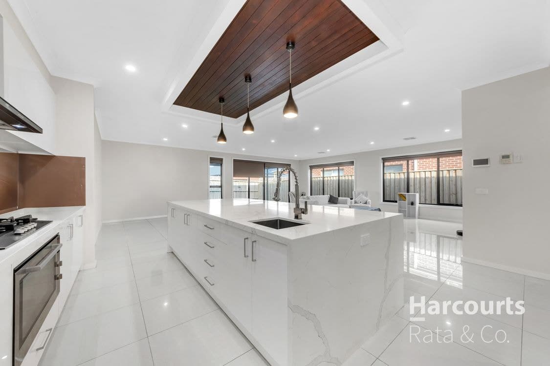 98 Kelberg Road, Kalkallo, VIC 3064, Kalkallo - Thumbnail 2