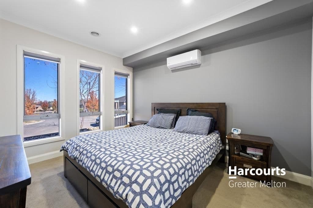 16 Caruana Crescent, HARKNESS, VIC 3337, Harkness - Thumbnail 6