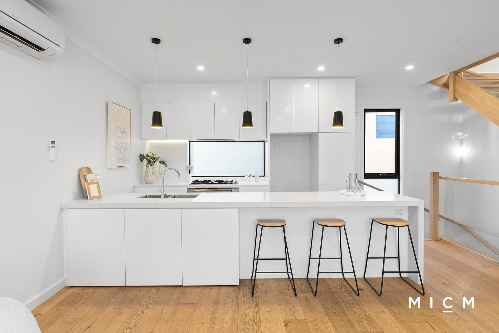 21 Jago Road, Port Melbourne - Thumbnail 4