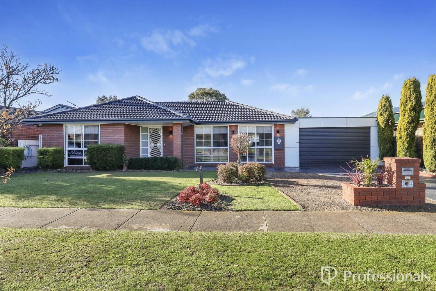 24 Trethowan Avenue, Melton West VIC 3337, Melton West - Image 1