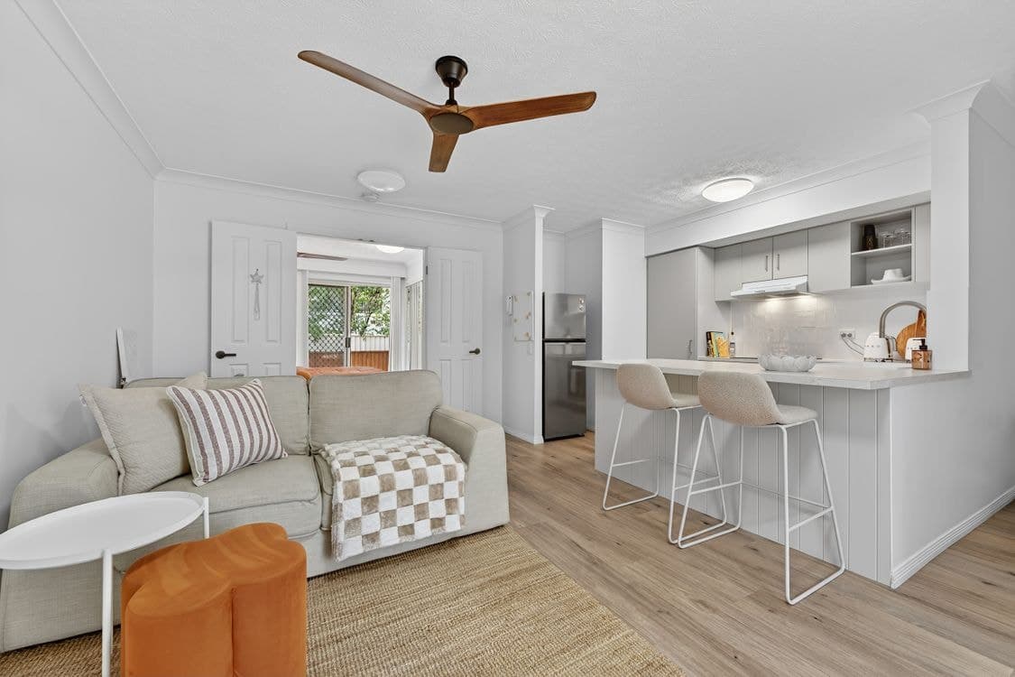 107/150 Stanhill Drive, CHEVRON ISLAND, QLD 4217, Chevron Island - Thumbnail 3