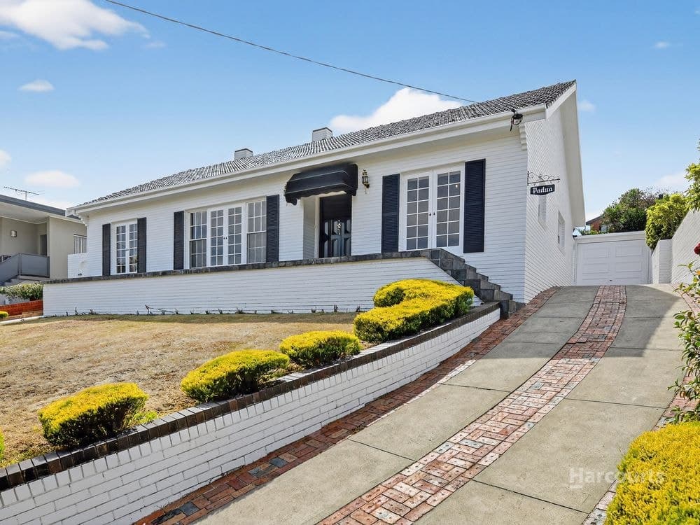 524 Churchill Avenue, SANDY BAY, TAS 7005, Sandy Bay - Thumbnail 2