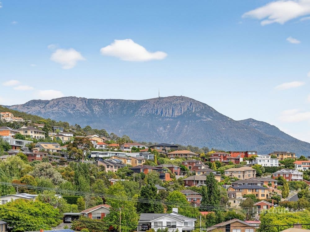 524 Churchill Avenue, SANDY BAY, TAS 7005, Sandy Bay - Thumbnail 5