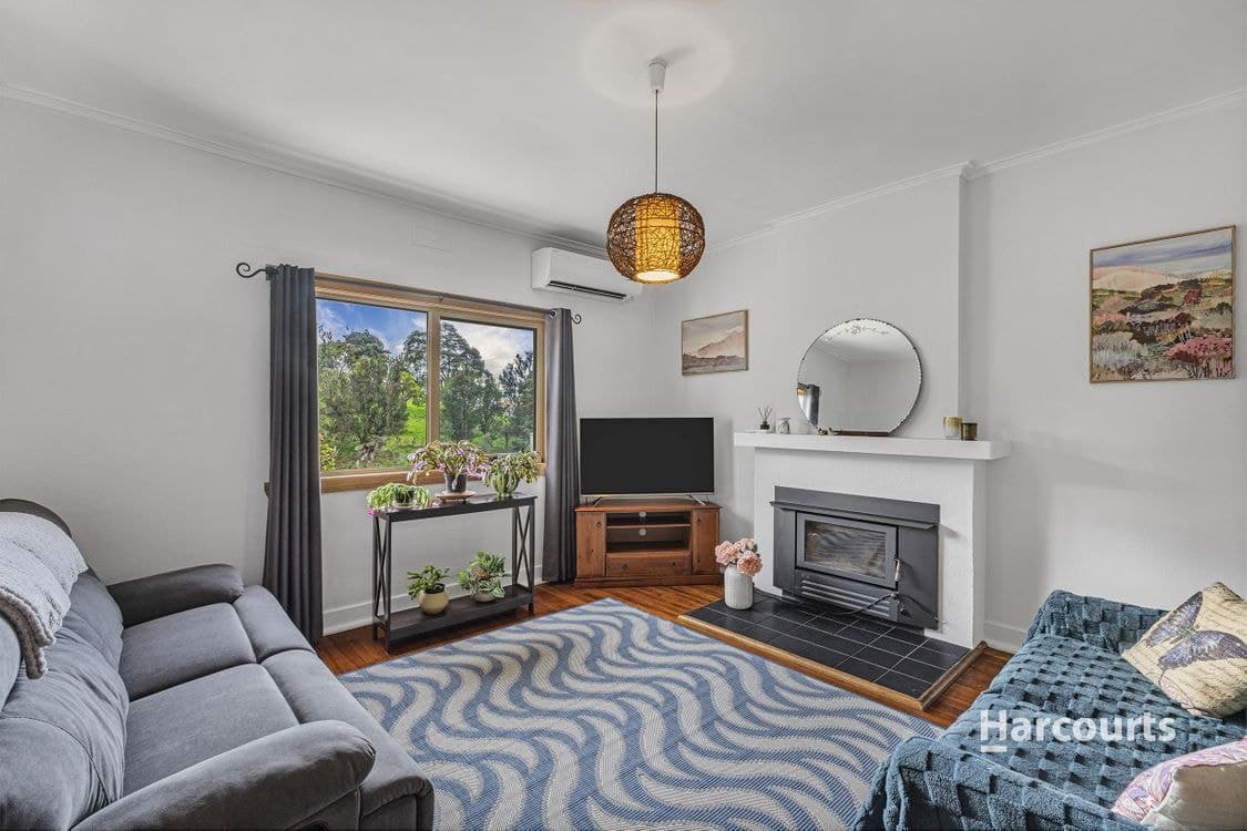 20 Aileen Crescent, HILLCREST, TAS 7320, Hillcrest - Thumbnail 4