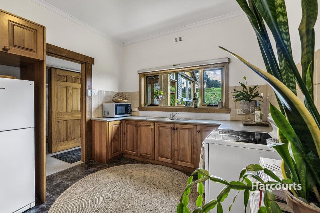 20 Aileen Crescent, HILLCREST, TAS 7320, Hillcrest - Thumbnail 7