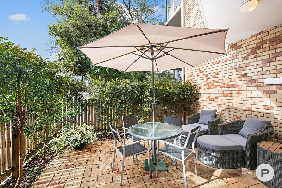 36 Pembroke Road, Coorparoo - Thumbnail 6