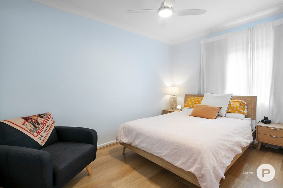 36 Pembroke Road, Coorparoo - Thumbnail 7