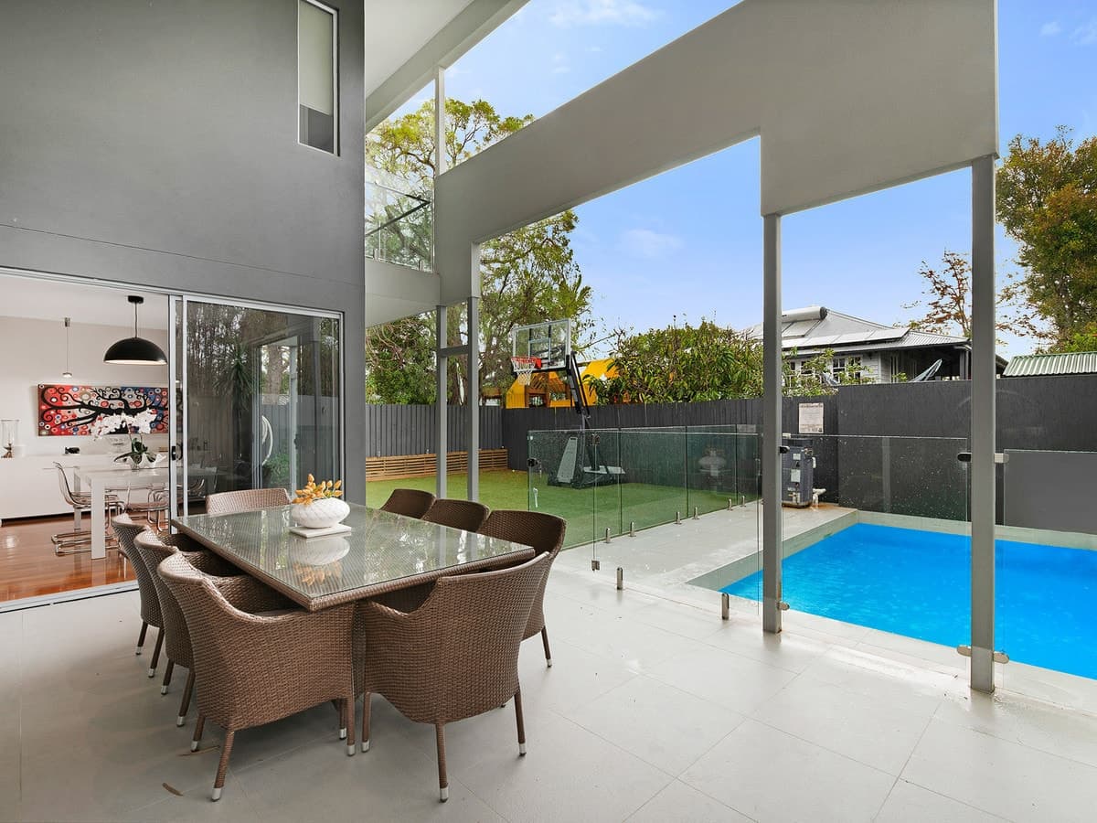79 White Street, Graceville - Image 1