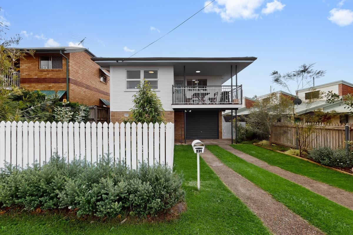 31 Chestnut Street, Wynnum - Image 1
