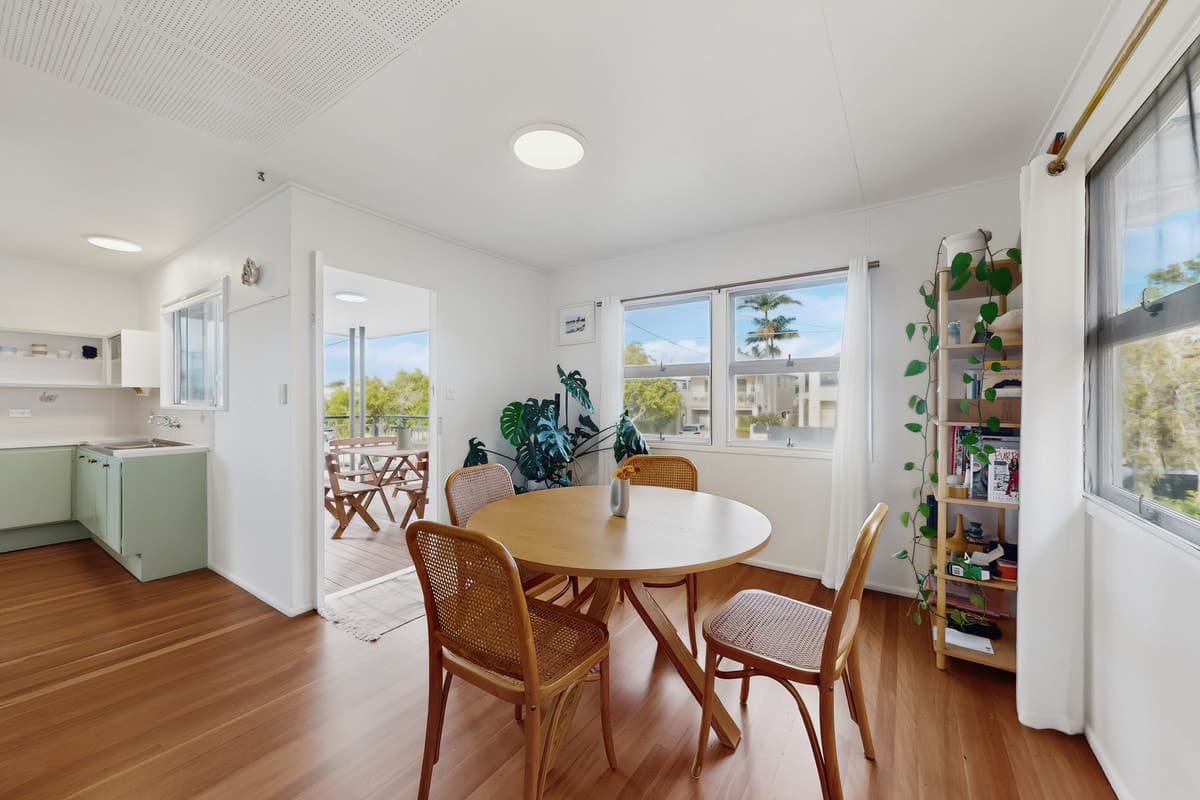 31 Chestnut Street, Wynnum - Thumbnail 5