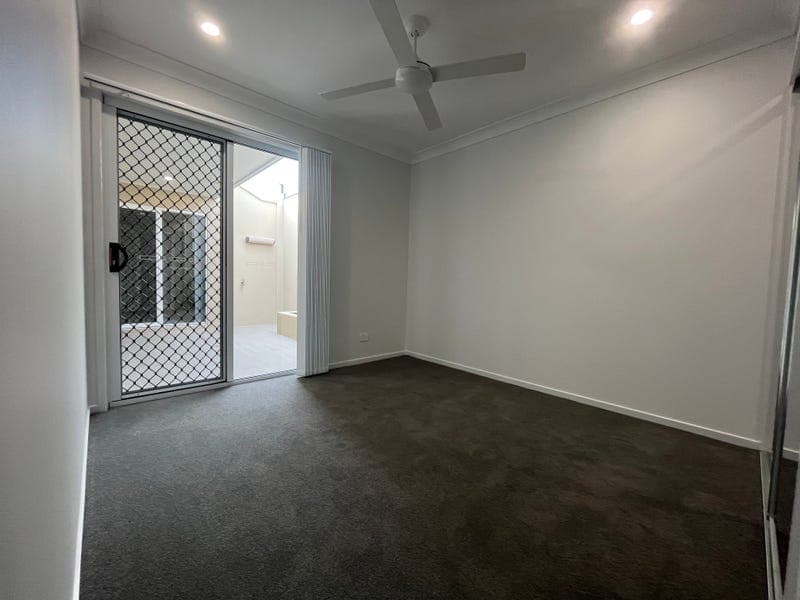 7 Condamine Street, South Ripley - Thumbnail 5