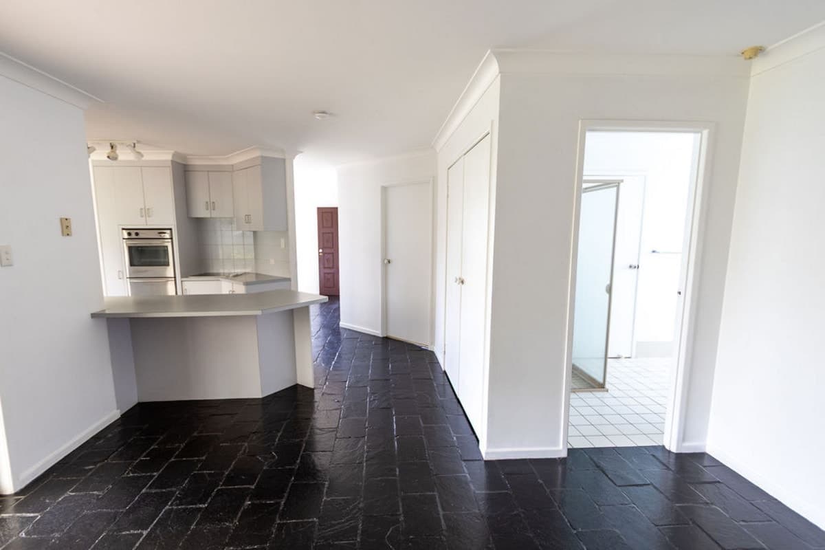 44 Drummond Street, Sinnamon Park - Thumbnail 3