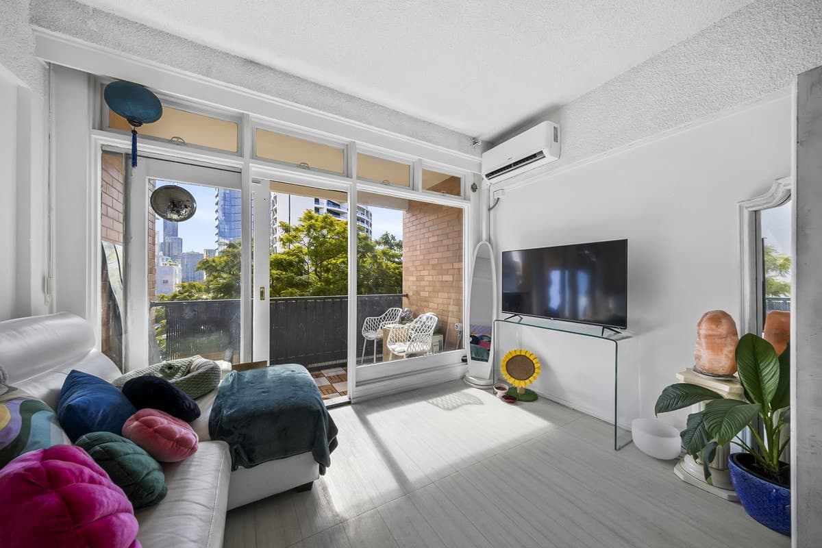 355 Main Street, Kangaroo Point - Image 1