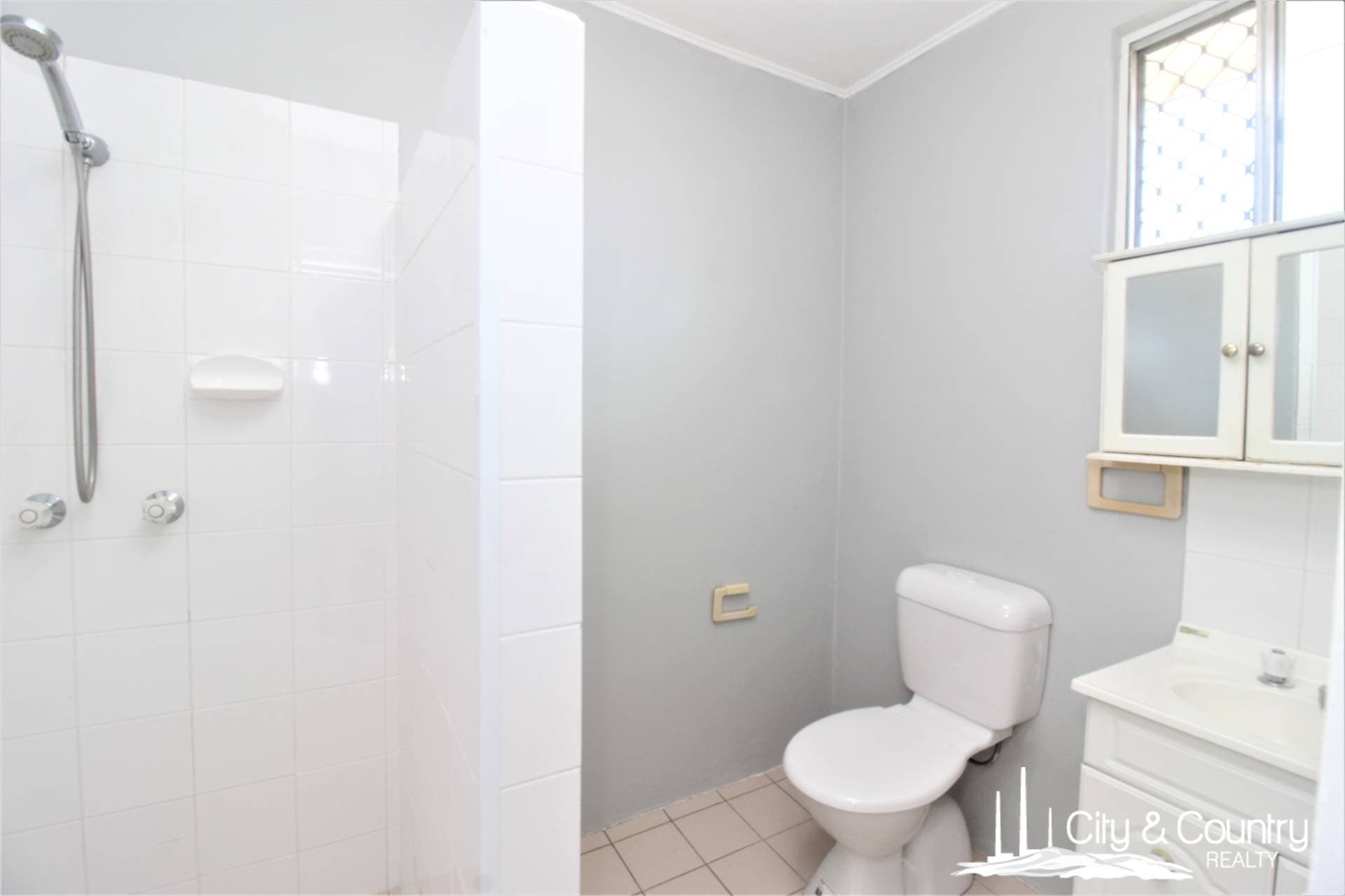 1-2, 102 Trainor Street, Mount Isa, Mount Isa - Thumbnail 6