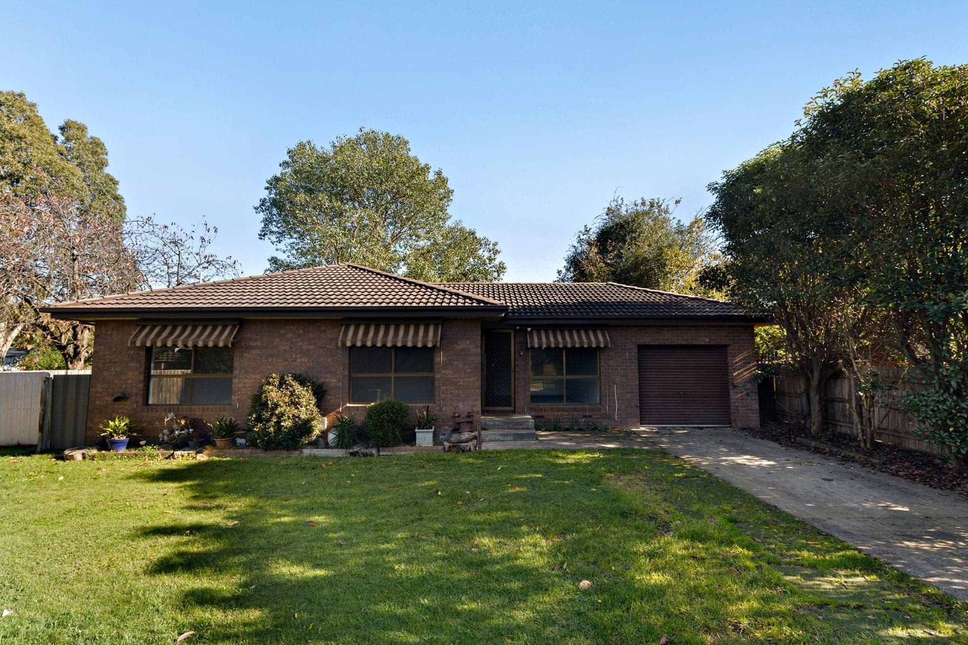 2/31 Macmeikan Street, Whittlesea, Whittlesea - Image 1