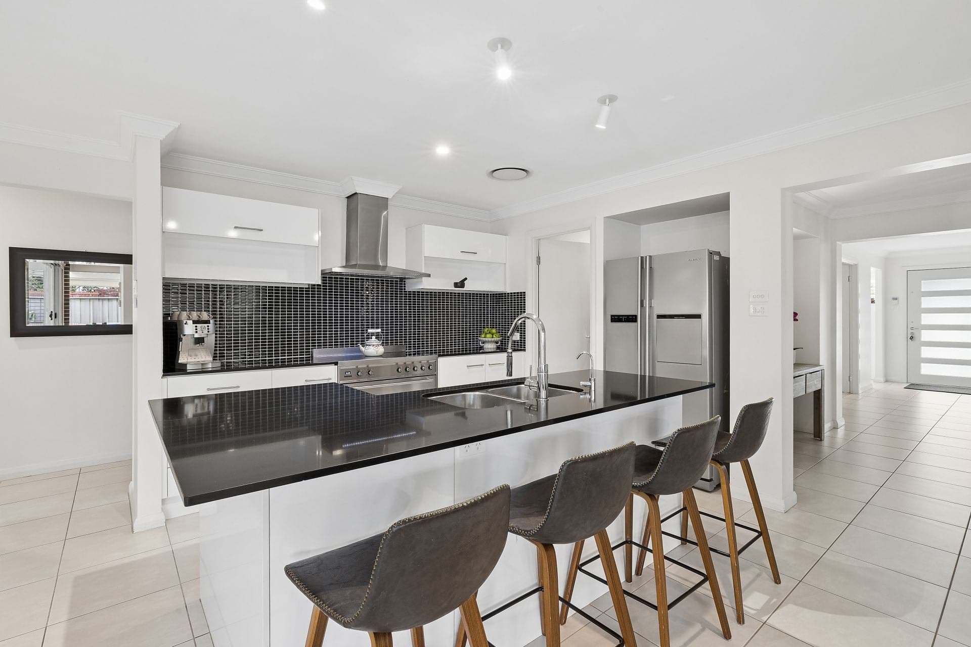 25 Graziers Way, Carnes Hill, Carnes Hill - Thumbnail 3