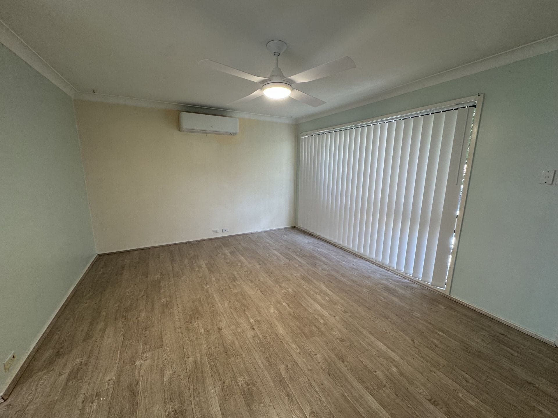 13/120 Oxford Road, Ingleburn, Ingleburn - Thumbnail 2