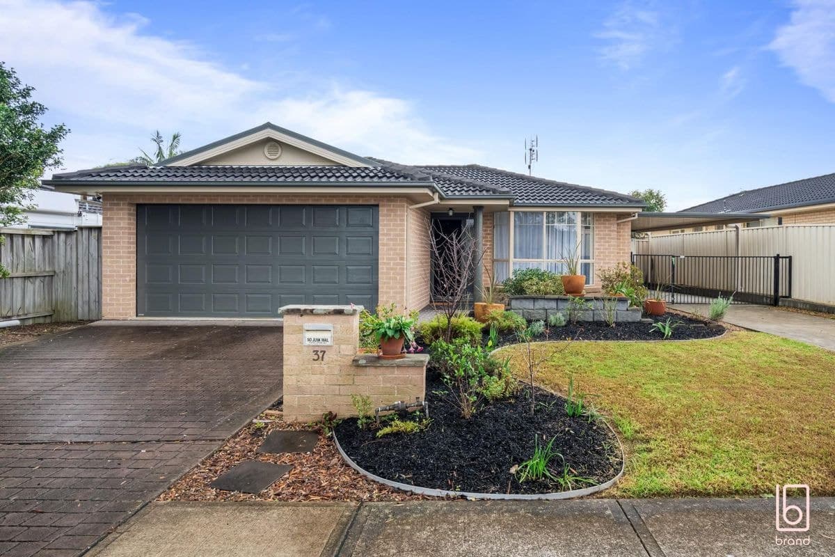 37 Marsden Road, Blue Haven, Blue Haven - Thumbnail 3