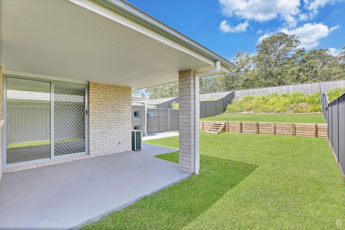 36 Shortland Drive, ABERGLASSLYN, Aberglasslyn - Image 1