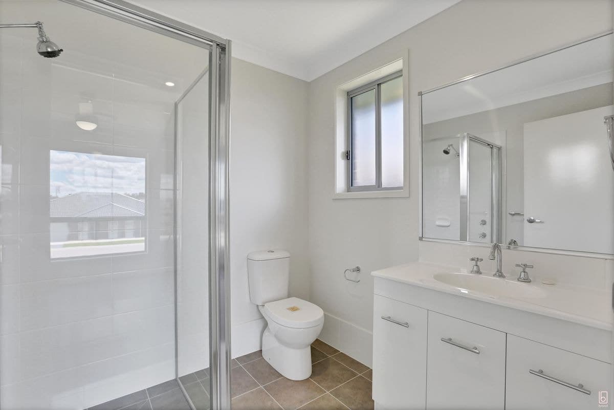 36 Shortland Drive, ABERGLASSLYN, Aberglasslyn - Thumbnail 8