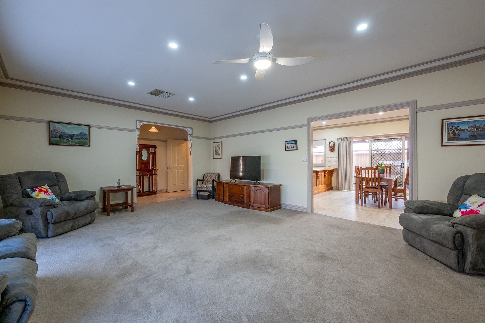 9 Hopkins Drive Horsham VIC, Horsham - Thumbnail 3