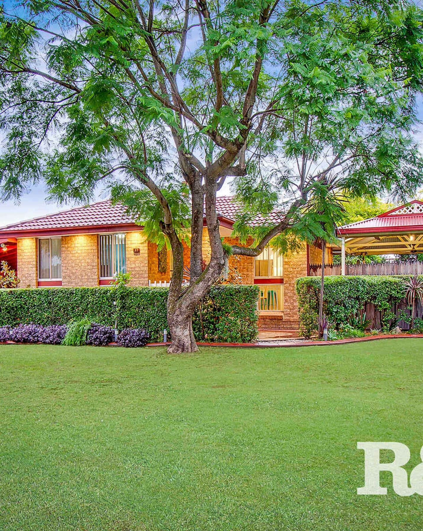 37 Shakespeare Drive St Clair, Clair - Image 1