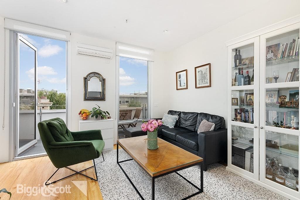 25/52 Fitzroy Street, St Kilda, VIC, St Kilda - Image 1
