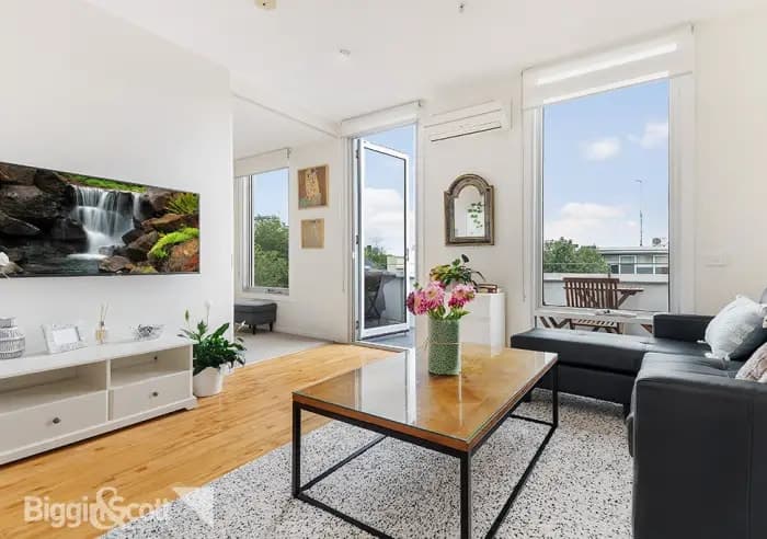 25/52 Fitzroy Street, St Kilda, VIC, St Kilda - Thumbnail 3