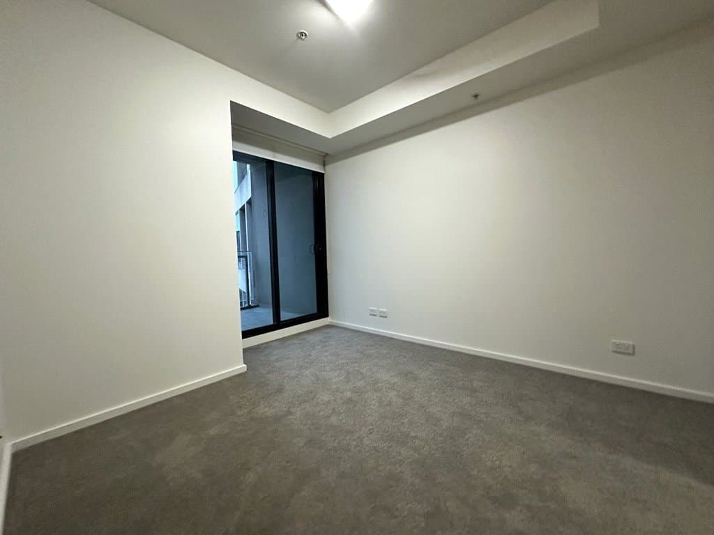 1114/60 Siddeley Street, Docklands - Thumbnail 4