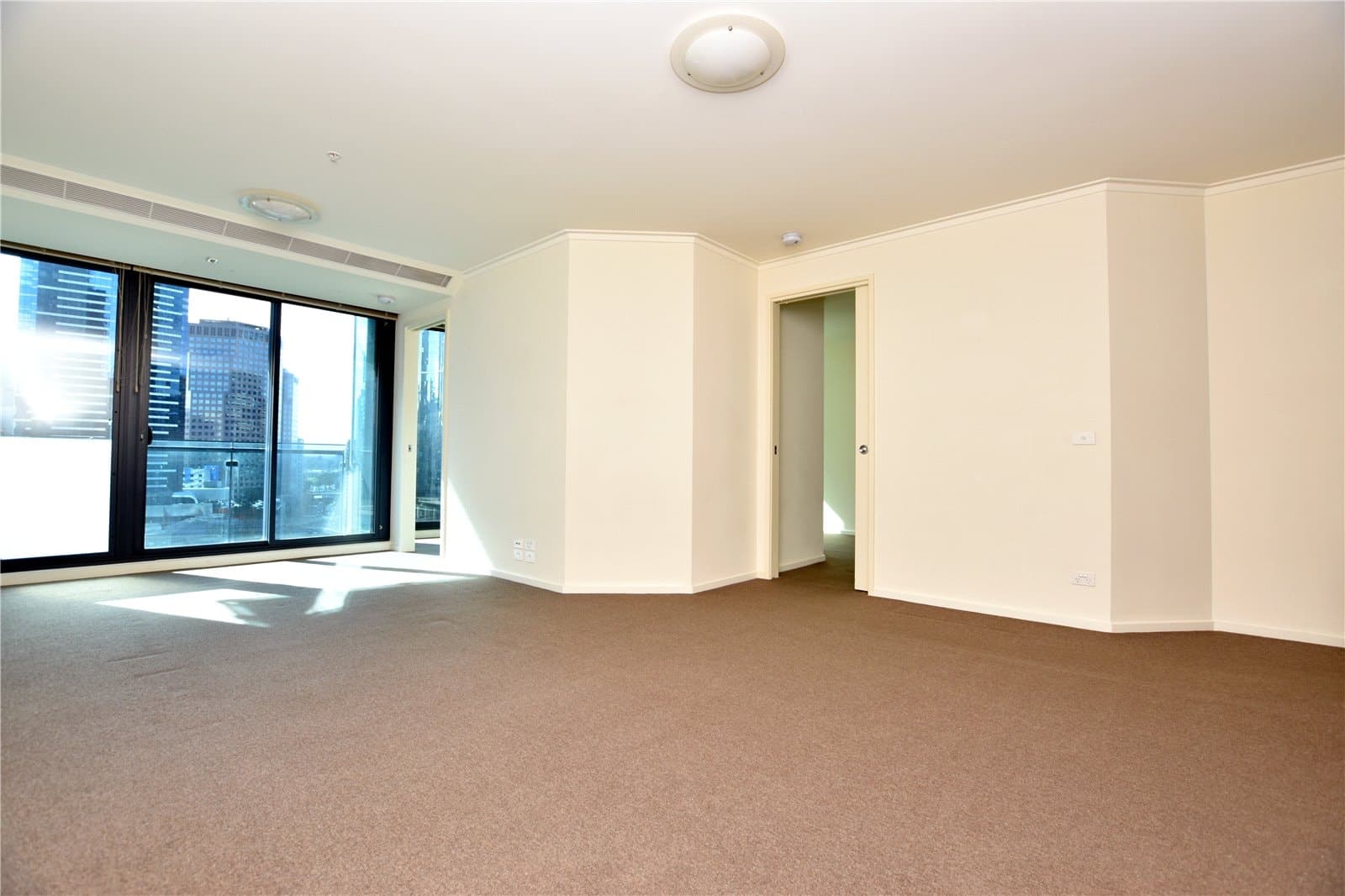 1512/180 City Road, Southbank - Image 1