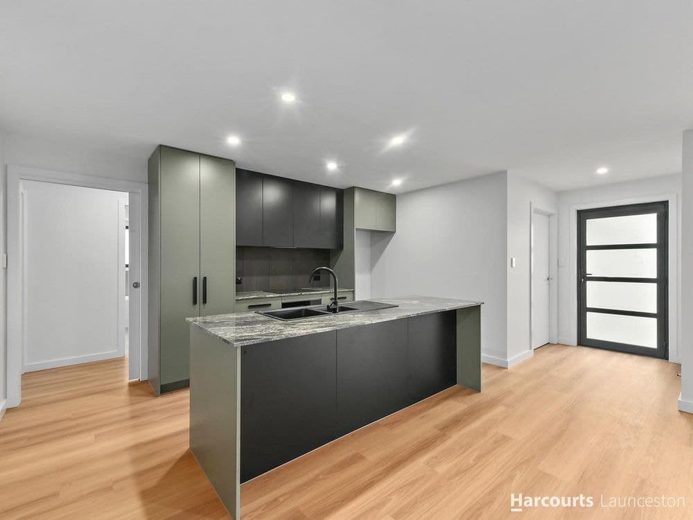 1/11 Fortune Drive, YOUNGTOWN, TAS 7249, Youngtown - Thumbnail 3