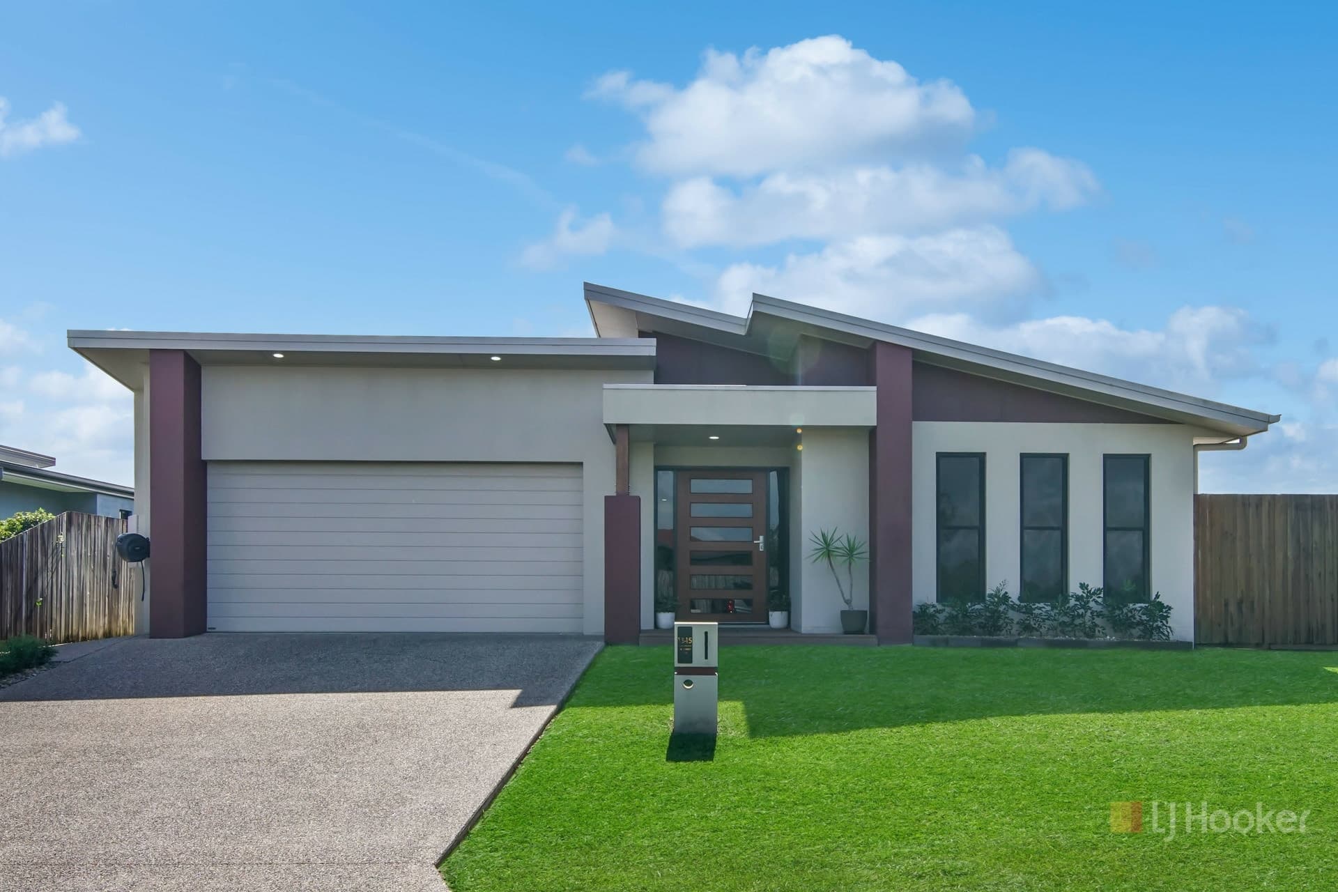 13-15 Lancaster Way, Ooralea, Ooralea - Image 1