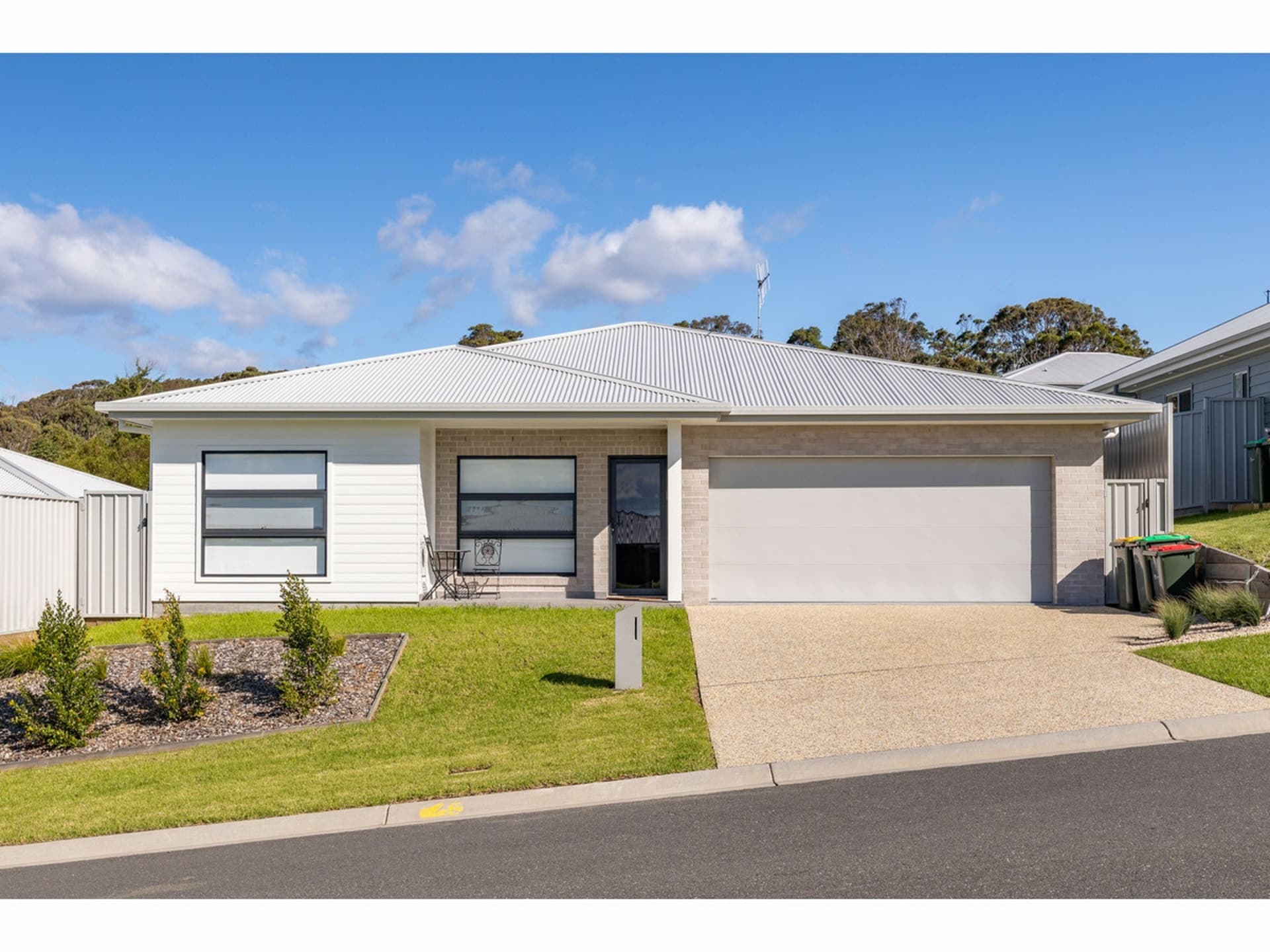 20 Ivory Street, Diamond Beach, Diamond Beach - Image 1